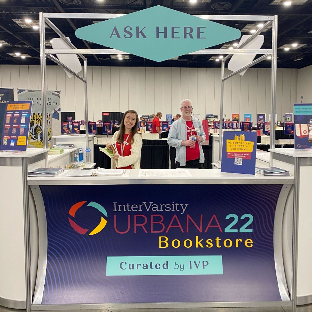 Urbana 22 Bookstore entrance